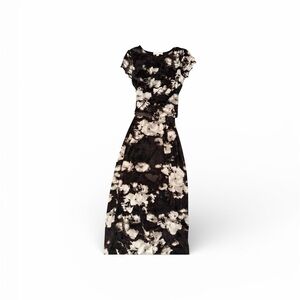 Elegant Black and White 2-piece body con Skirt&top